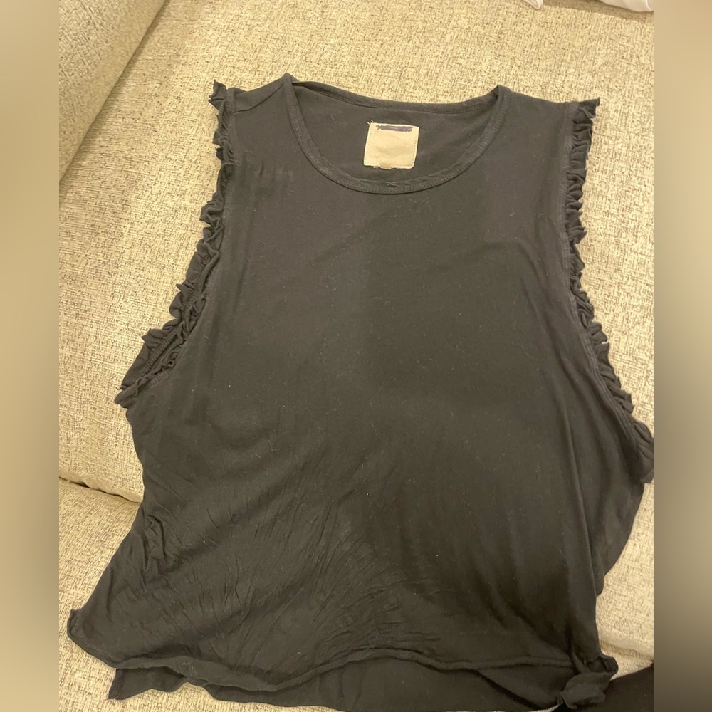 Chaser tank black size small
